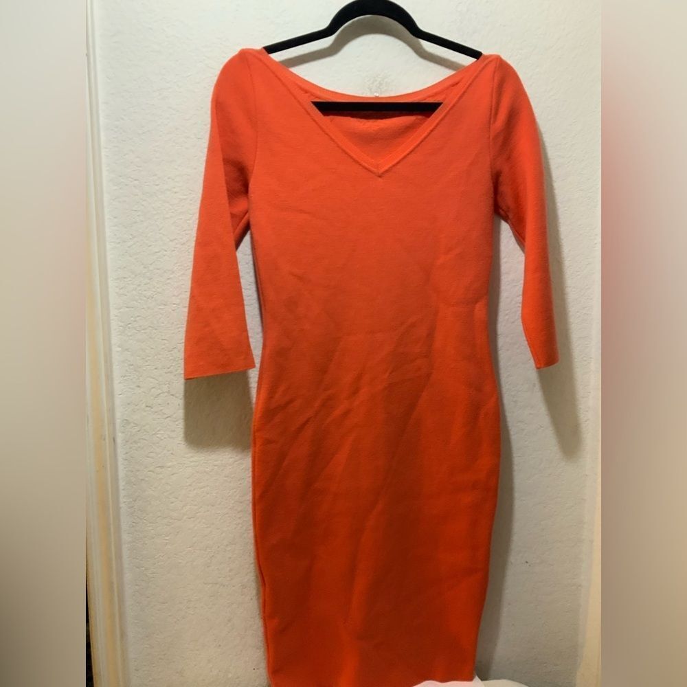 Blumarine Beaded Embellished coral Wool Blend Tight Knit Dress Size 6 Italy made